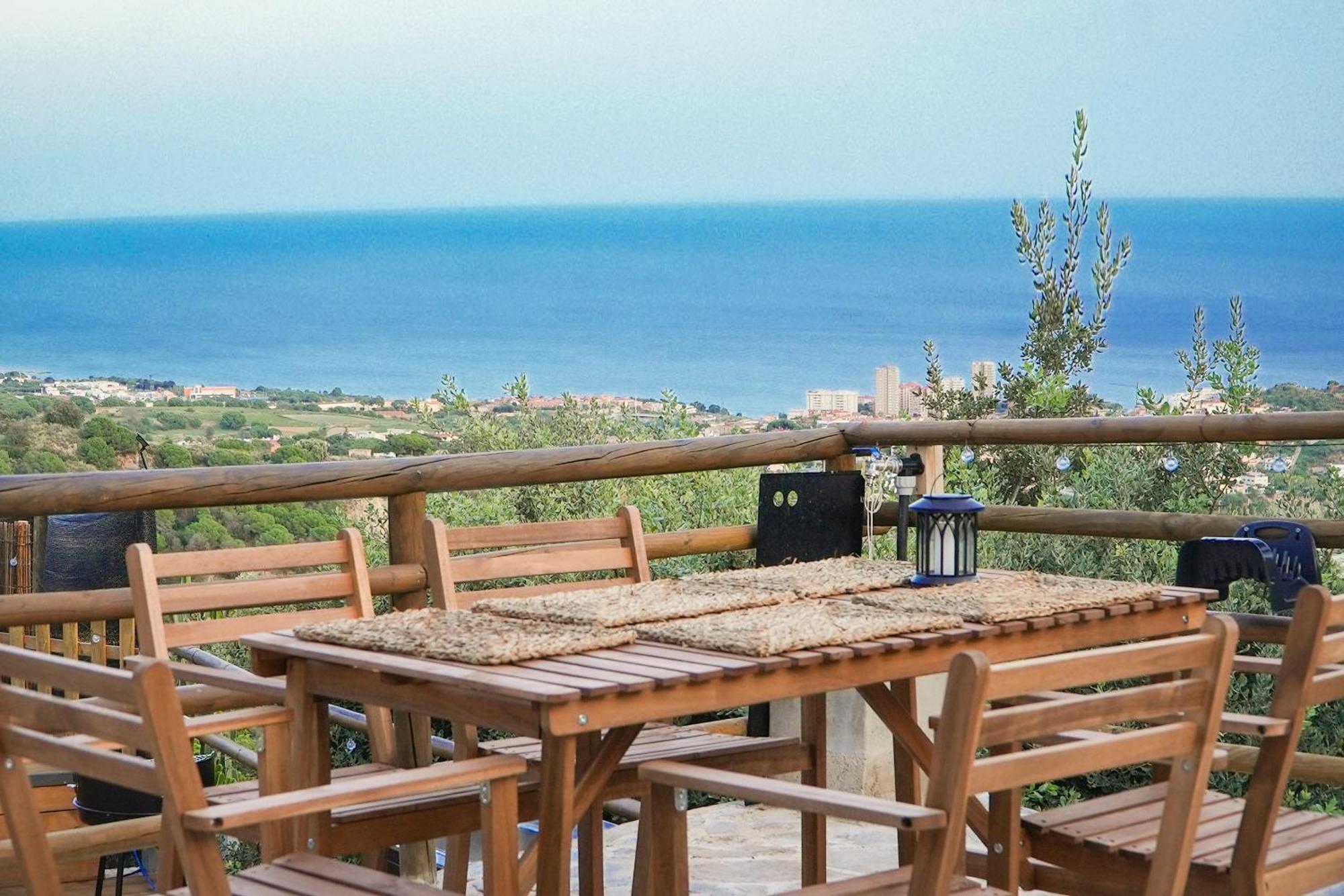 Villa Aaa View Private Terrace Outdoor Heated Hot Tub Family Fun Badalona Exterior foto